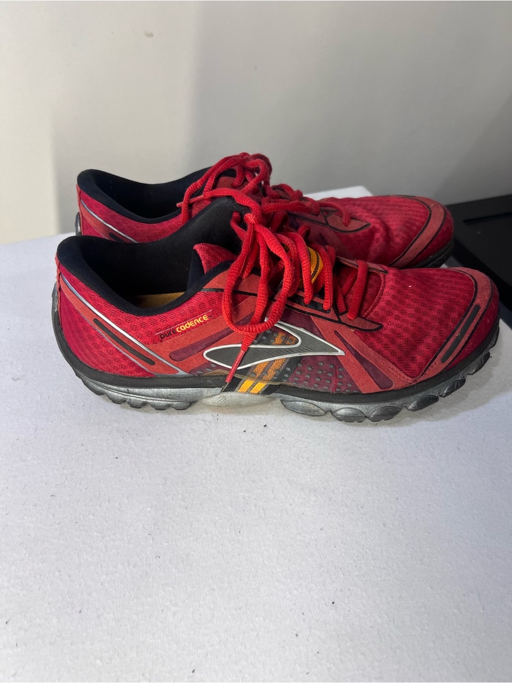 Brooks cadence size 10 men good co Red Running- Breathable Performance Sneaker
